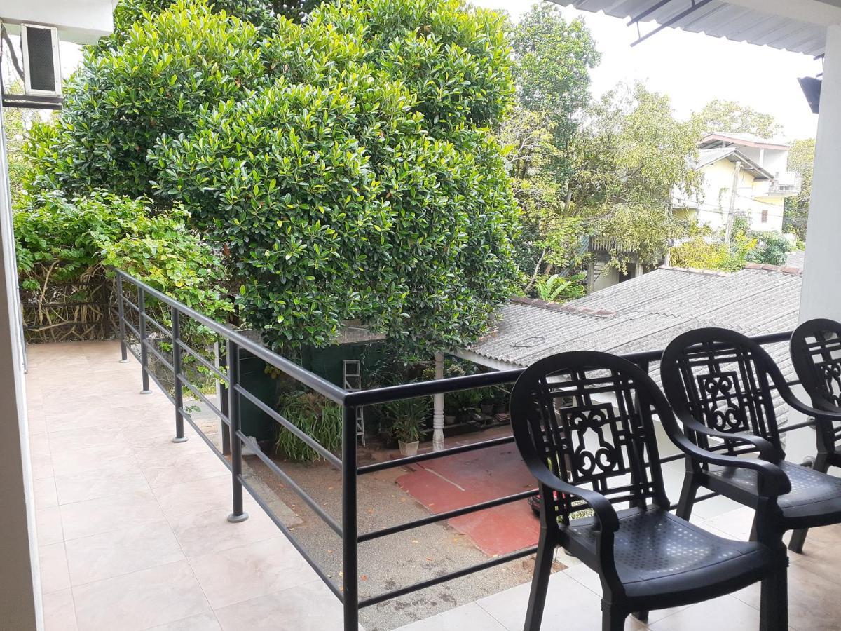 Emarald Holiday Homes Anuradhapura Ngoại thất bức ảnh
