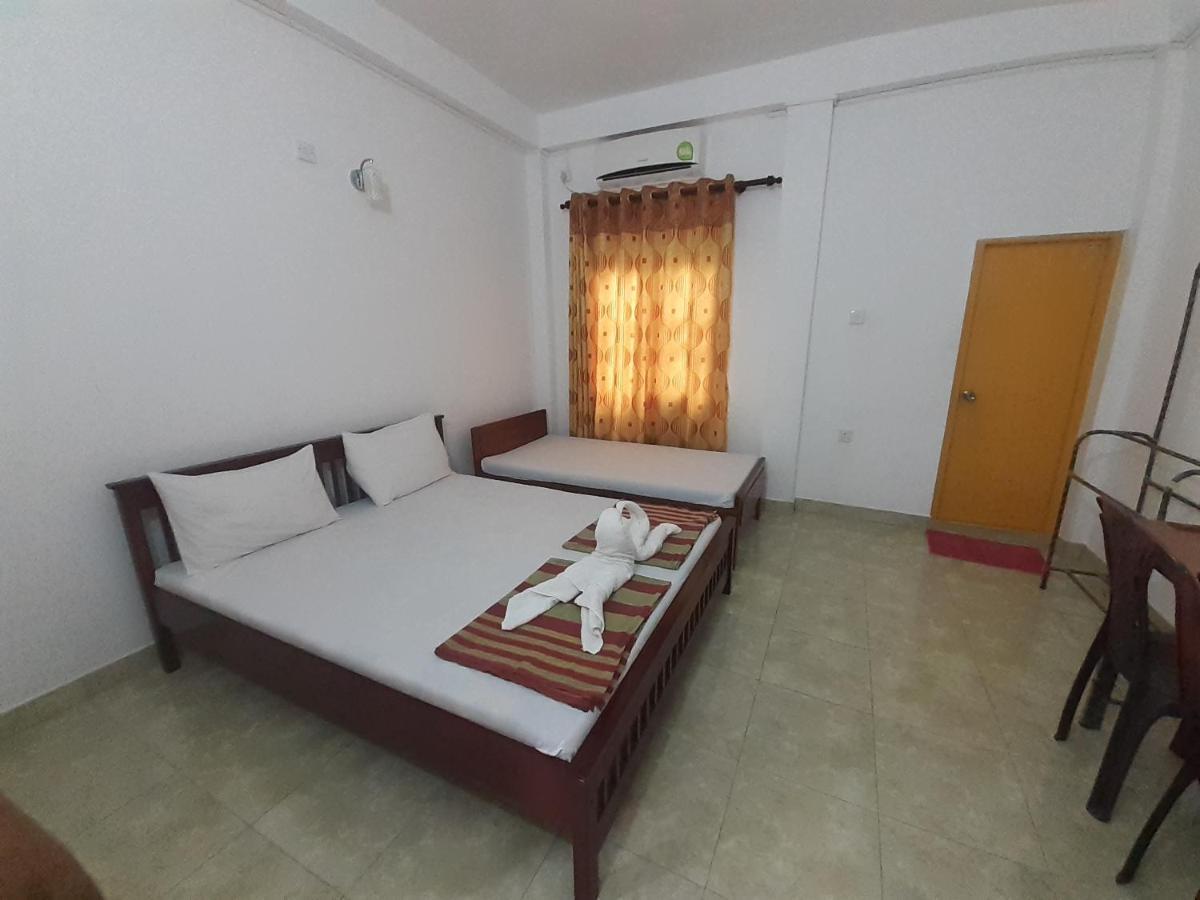 Emarald Holiday Homes Anuradhapura Ngoại thất bức ảnh