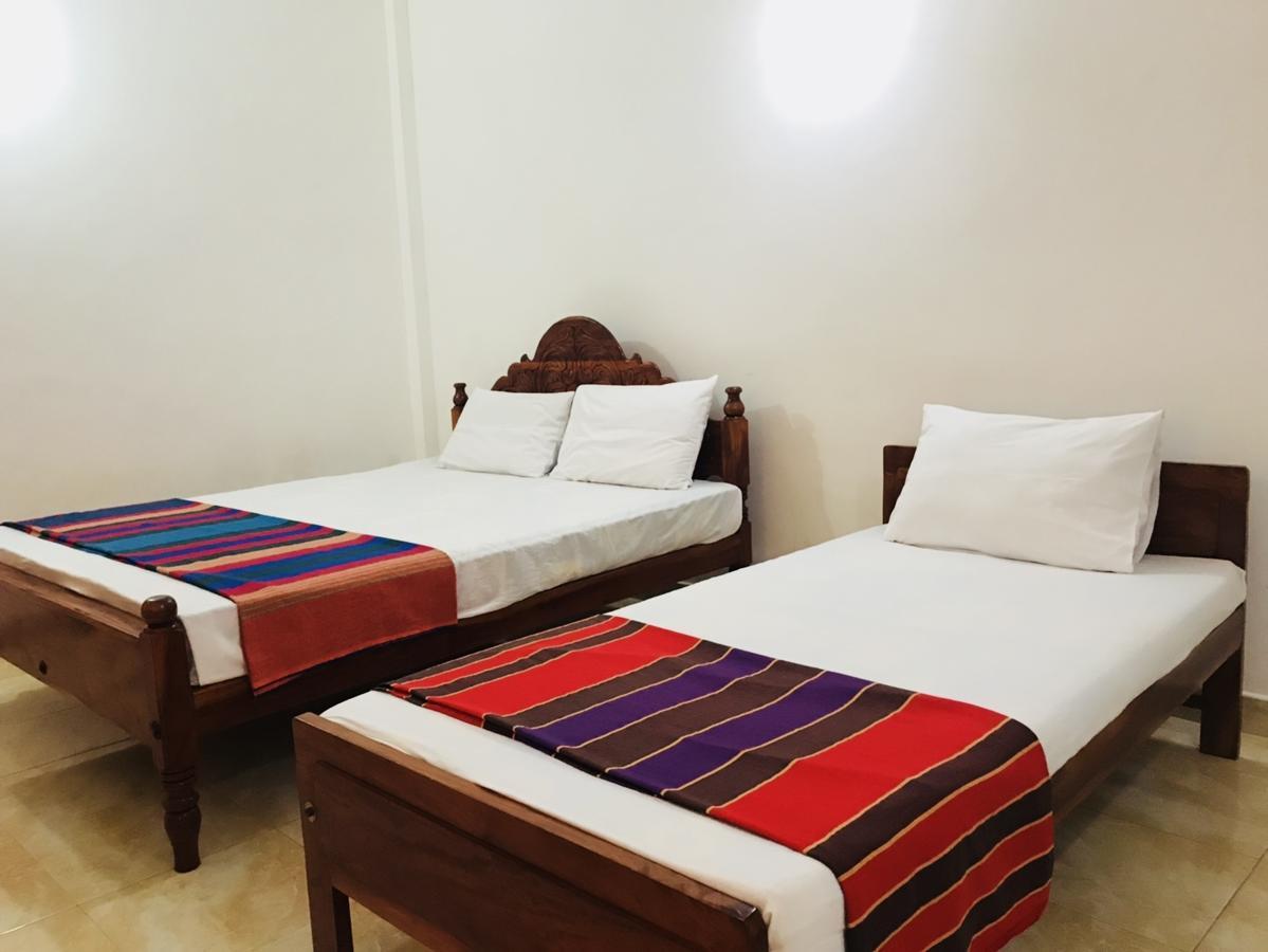 Emarald Holiday Homes Anuradhapura Ngoại thất bức ảnh