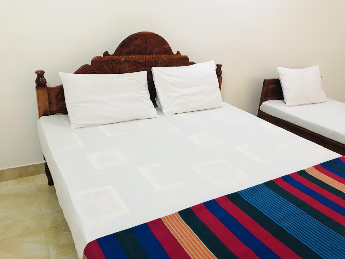 Emarald Holiday Homes Anuradhapura Ngoại thất bức ảnh
