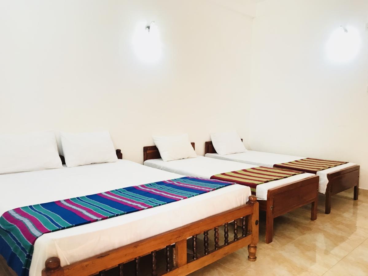 Emarald Holiday Homes Anuradhapura Ngoại thất bức ảnh